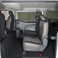6016 令和8年式 登録済未使用車 日産 キャラバン GRANDプレミアム GX  4WD 2,400cc(ディーゼル車) 2/5人乗車 40km 車検:令和10年3月29日のサムネイル
