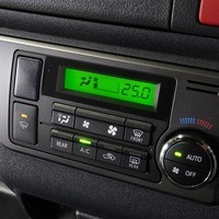 6310 8型ハイエース スーパーGL ダークプライムS  4WD 2,800CC ディーゼル車 4ナンバー 2/5人乗りのサムネイル