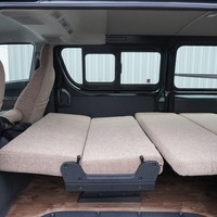 6336 【内装架装車クラシックギアDX】令和8年式 ハイエースバン DX 2WD 2,000㏄ ガソリン車 走行11キロ 新車未登録のサムネイル