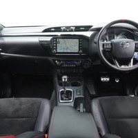 6888　令和5年式　ハイラックス　Z “GR SPORT”　4WD　2400cc　ディーゼル車　5人乗り　3.5万kmのサムネイル