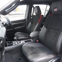 6888　令和5年式　ハイラックス　Z “GR SPORT”　4WD　2400cc　ディーゼル車　5人乗り　3.5万kmのサムネイル