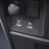 6442　令和8年式　デリカD:5　P　4WD　2200cc　ディーゼル車　登録済未使用　7人乗り　10kmのサムネイル