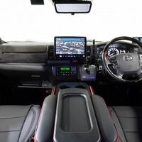 6912 令和2年式 ハイエース スーパーGL ダークプライムⅡ  2WD 2,800cc (ディーゼル車)  2/5人乗車 10.9万km　のサムネイル