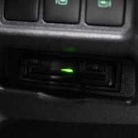 6869 令和6年式 ハイエース スーパーGL ダークプライムⅡ  2WD 2,800cc (ディーゼル車)  2/5人乗車 2.8万km　のサムネイル