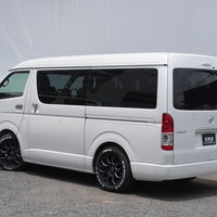 6674　オリジナルPKG　ハイエース　ワゴンGL　2WD　2700cc　ガソリン車　10人乗りのサムネイル