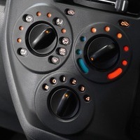 6418 タウンエースバン GL   2WD 1,500cc (ガソリン車)  2/5人乗車のサムネイル