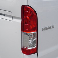 6674　オリジナルPKG　ハイエース　ワゴンGL　2WD　2700cc　ガソリン車　10人乗りのサムネイル