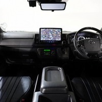 6869 令和6年式 ハイエース スーパーGL ダークプライムⅡ  2WD 2,800cc (ディーゼル車)  2/5人乗車 2.8万km　のサムネイル
