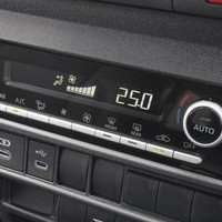 6674　オリジナルPKG　ハイエース　ワゴンGL　2WD　2700cc　ガソリン車　10人乗りのサムネイル