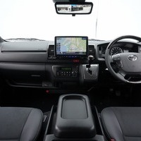 6564 【登録済み未使用車】 令和8年式 トヨタ ハイエース スーパーGL ダークプライムⅡ 2WD 2,800cc（ディーゼル車) 2/5人乗車 6kmのサムネイル