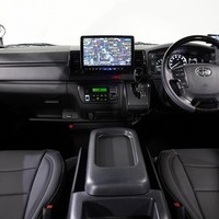 6986 令和3年式 ハイエース スーパーGL ダークプライムⅡ  2WD 2,800cc (ディーゼル車)  2/5人乗車 5.5万kmのサムネイル