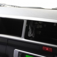 5185 令和7年式 ハイエース ワゴンGL   2WD 2,700cc (ガソリン車)  10人乗車 450km 車検:令和10年11月9日　のサムネイル