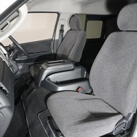 5185 令和7年式 ハイエース ワゴンGL   2WD 2,700cc (ガソリン車)  10人乗車 450km 車検:令和10年11月9日　のサムネイル