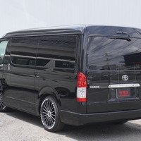 5187　 横浜試乗車　ベッドキット5Ver.2仕様　令和7年式　ハイエース　ワゴンGL　2WD　2700cc　ガソリン車　10人乗り　1500kmのサムネイル