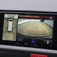 6279 ハイエースバン DX 2WD 2,000㏄（ガソリン）3/6人乗車 26㎞のサムネイル