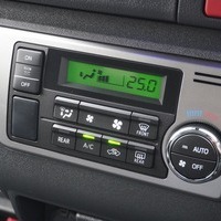 5306【内装架装車 ベッドキットV タイプ2】ハイエース ワゴンGL 2WD 2,700cc (ガソリン) 10人乗車 30kmのサムネイル