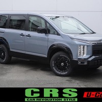 6470　【新車登録済み未使用車】改良後モデル 令和8年式 三菱 デリカD5 P 4WD 2,200㏄ ディーゼル車 走行距離14キロ 車検令和11年2月のサムネイル