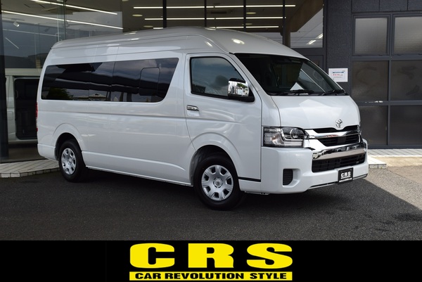 6638　9型ハイエースワゴン グランドキャビン 2,700cc ガソリン車 10人乗車のサムネイル