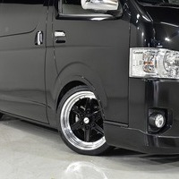 6988 平成26年式 ハイエース スーパーGL   2WD 3,000c (ディーゼル車)  2/5人乗車 9.9万km　のサムネイル