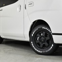 6016 令和8年式 登録済未使用車 日産 キャラバン GRANDプレミアム GX  4WD 2,400cc(ディーゼル車) 2/5人乗車 40km 車検:令和10年3月29日のサムネイル
