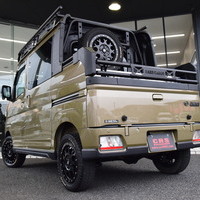 6899　令和5年式 アトレーデッキバン 4WD 660cc(ガソリン車) 4人乗車 4.7万kmのサムネイル