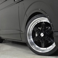 6988 平成26年式 ハイエース スーパーGL   2WD 3,000c (ディーゼル車)  2/5人乗車 9.9万km　のサムネイル