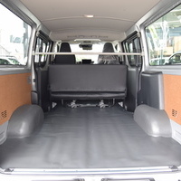 6817　9型ハイエースバン DX GLパッケージ 2,800cc(ディーゼル車) 3/6人乗車のサムネイル