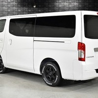 6016 令和8年式 登録済未使用車 日産 キャラバン GRANDプレミアム GX  4WD 2,400cc(ディーゼル車) 2/5人乗車 40km 車検:令和10年3月29日のサムネイル
