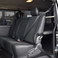 6870　平成30年式 ハイエースバン DARK PRIME 2WD 2,000cc(ガソリン車) 2/5人乗車 8.3万kmのサムネイル