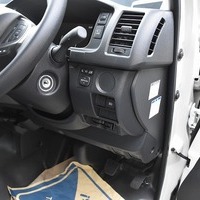 6806.令和8年式 9型 ハイエースバン DX 2WD 2,00cc ガソリン車 走行6キロ 新車未登録のサムネイル