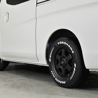 6016 令和8年式 登録済未使用車 日産 キャラバン GRANDプレミアム GX  4WD 2,400cc(ディーゼル車) 2/5人乗車 40km 車検:令和10年3月29日のサムネイル