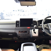6706　9型ハイエースバン S-GL ガソリン車 2WD 2,000cc 2/5人乗りのサムネイル