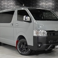 6739 8型ハイエース スーパーGL  4WD 2,800cc ディーゼル車 4ナンバー 2/5人乗りのサムネイル