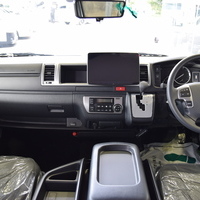 5189　令和7年式 ハイエースワゴンGL ベッドキットⅣ Ver.Ⅱ架装 2WD 2,700cc(ガソリン車) 10人乗車 259kmのサムネイル