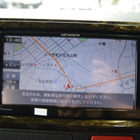 6870　平成30年式 ハイエースバン DARK PRIME 2WD 2,000cc(ガソリン車) 2/5人乗車 8.3万kmのサムネイル