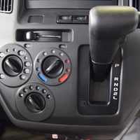 6141　タウンエースバンGL 「ATTICS MINI T1」架装車 1,500cc ガソリン車 2WD 2/5人乗車のサムネイル