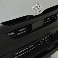 6739 8型ハイエース スーパーGL  4WD 2,800cc ディーゼル車 4ナンバー 2/5人乗りのサムネイル