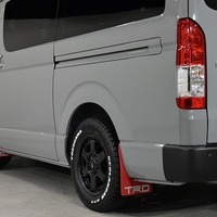 6739 8型ハイエース スーパーGL  4WD 2,800cc ディーゼル車 4ナンバー 2/5人乗りのサムネイル