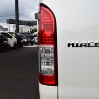 6907　令和2年式 ハイエースバン DARK PRIME 2WD 2,000cc(ガソリン車) 2/5人乗車 10.2万kmのサムネイル