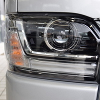6817　9型ハイエースバン DX GLパッケージ 2,800cc(ディーゼル車) 3/6人乗車のサムネイル