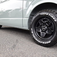 6706　9型ハイエースバン S-GL ガソリン車 2WD 2,000cc 2/5人乗りのサムネイル