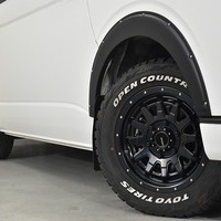 6895 令和5年式 ハイエース ワゴンGL  4WD 2,700cc (ガソリン車)  10人乗車 ベッドキットⅣ架装  1.6万km 車検:令和8年11月20日　のサムネイル