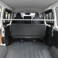 6806.令和8年式 9型 ハイエースバン DX 2WD 2,00cc ガソリン車 走行6キロ 新車未登録のサムネイル