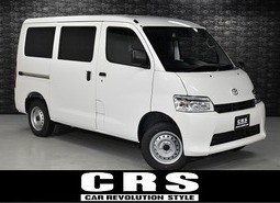 6418 タウンエースバン GL   2WD 1,500cc (ガソリン車)  2/5人乗車