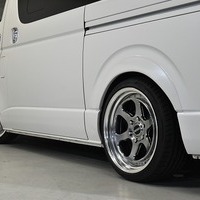6852 令和4年式 ハイエース スーパーGL ダークプライムⅡ  2WD 2,800cc (ディーゼル車)  2/5人乗車 3.4万kmのサムネイル