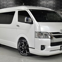 5185 令和7年式 ハイエース ワゴンGL   2WD 2,700cc (ガソリン車)  10人乗車 450km 車検:令和10年11月9日　のサムネイル