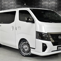 6007 令和8年式 登録済未使用車 日産 キャラバン GRANDプレミアム GX  2WD 2,400cc(ディーゼル車) 2/5人乗車 50kmのサムネイル