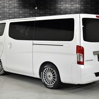 6007 令和8年式 登録済未使用車 日産 キャラバン GRANDプレミアム GX  2WD 2,400cc(ディーゼル車) 2/5人乗車 50kmのサムネイル