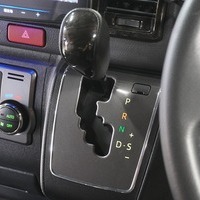 6900 令和5年式 ハイエース スーパーGL ダークプライムⅡ  2WD 2,000cc (ガソリン車)  2/5人乗車 3.7万kmのサムネイル