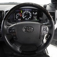6901 令和6年式 ハイエース スーパーGL ダークプライムⅡ  2WD 2,800cc (ディーゼル車)  2/5人乗車 5.6万km　のサムネイル
